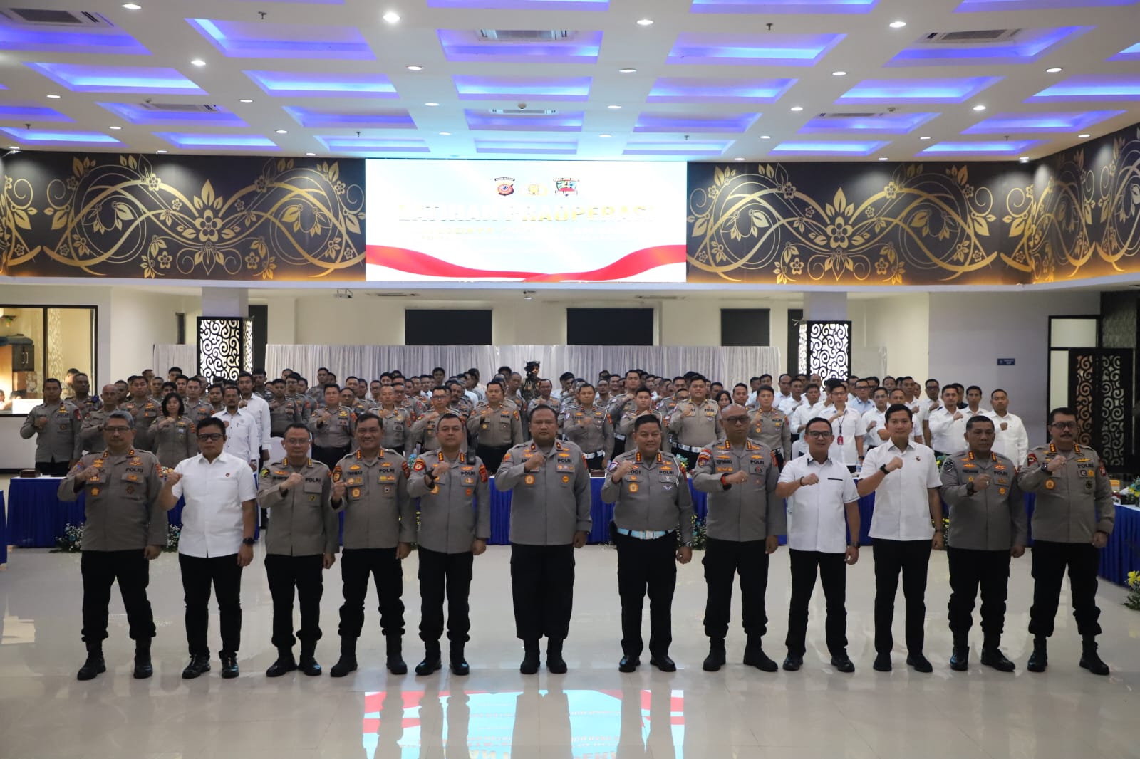 WAKAPOLDA JABAR BUKA LATPRA OPS LILIN LODAYA 2025, TEKANKAN PENGAMANAN NATAL DAN TAHUN BARU SEBAGAI OPERASI KEMANUSIAAN