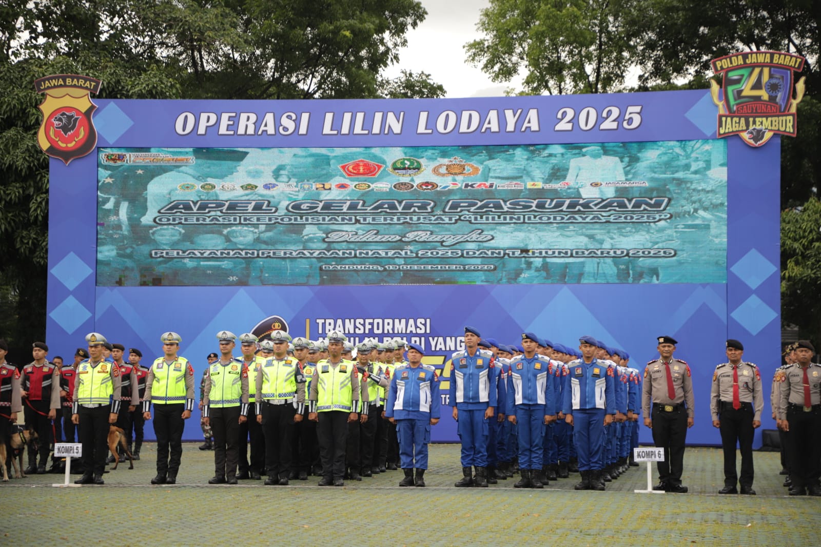 Polda Jabar Kerahkan 25. 642 Personel Gabungan Amankan Nataru 2025, Sebanyak 304 Pos Pengamanan, Pelayanan Dan Pos Terpadu Disiapkan