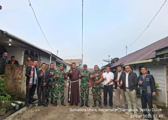 Personel Koramil 12/Saribudolok Kawal Pawai Misa Perdana Di Saribu Dolok