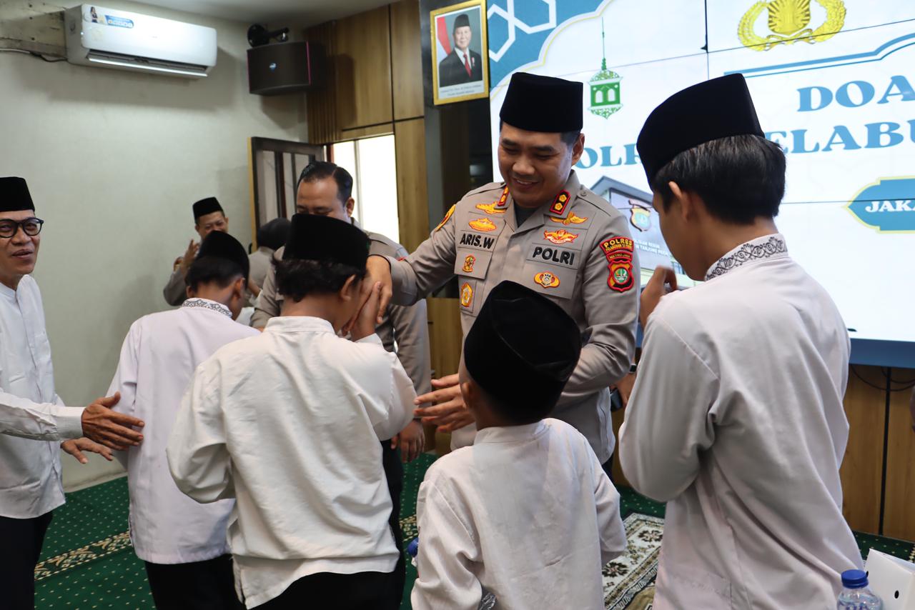 Polres Pelabuhan Tanjung Priok Gelar Doa Bersama Dan Santunan Anak Yatim Piatu